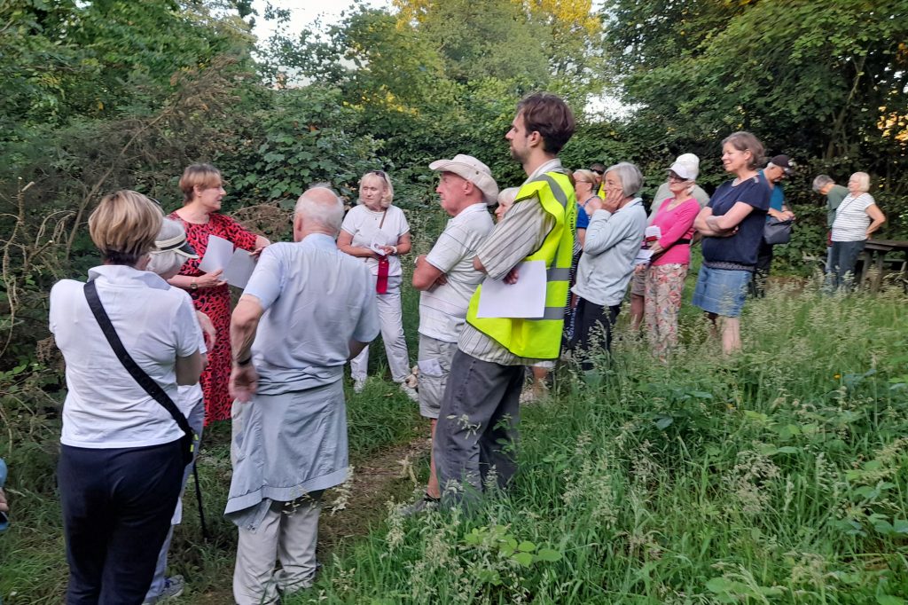 Prestwood Big Week walk 2025 at Sheepwash Pond